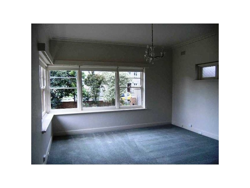 24 Seymour Grove, Brighton VIC 3186