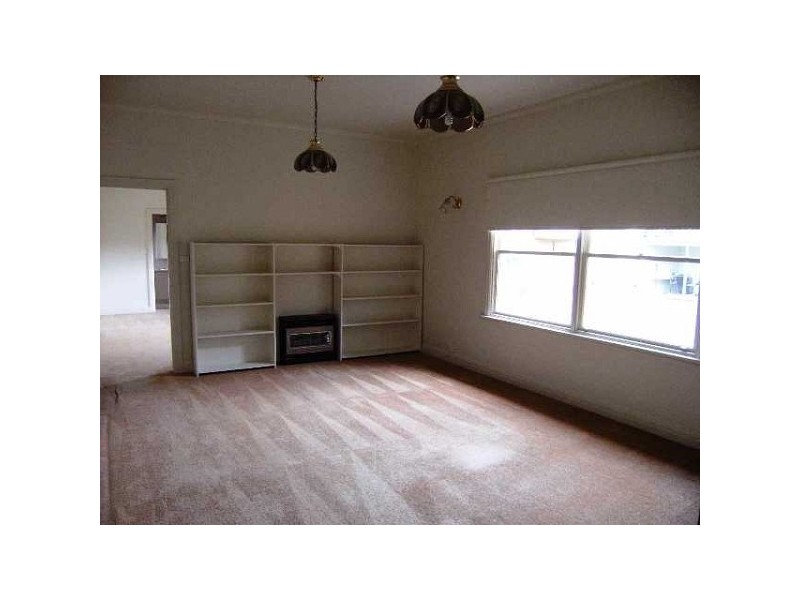 24 Seymour Grove, Brighton VIC 3186