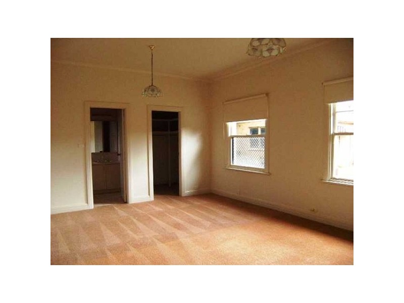 24 Seymour Grove, Brighton VIC 3186