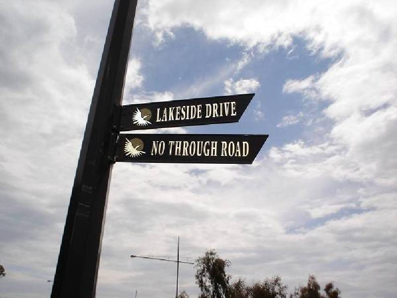 5 Lakeside Drive, Sandhurst VIC 3977