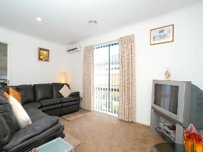 16 Mina Court, Carrum Downs VIC 3201
