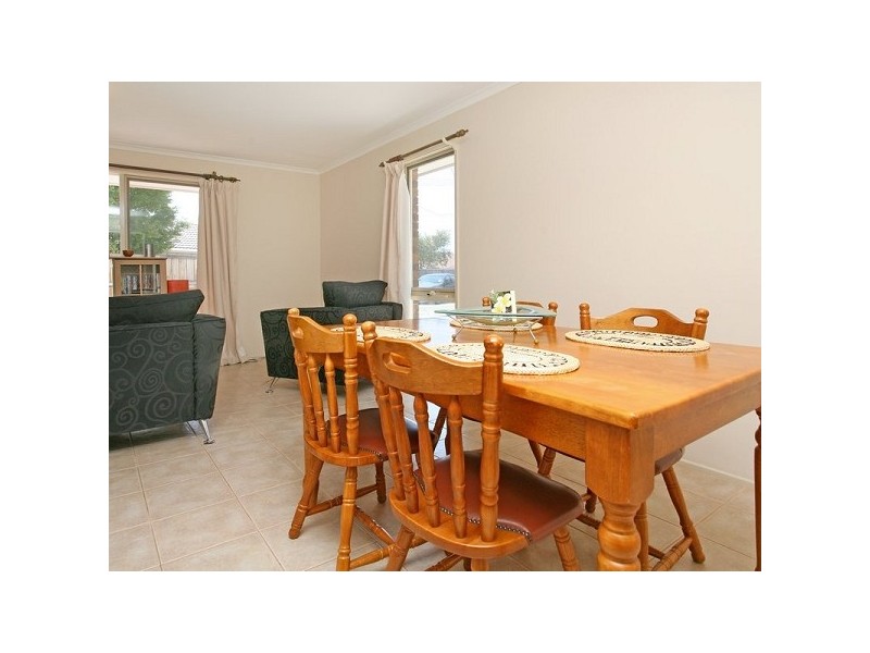 18 Gamble Road, Carrum Downs VIC 3201