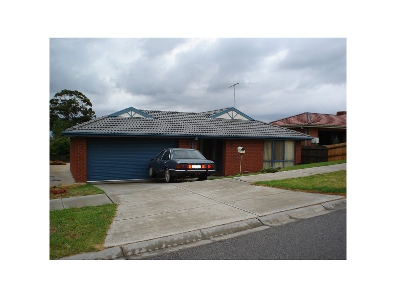 62 Orama Avenue, Carrum Downs VIC 3201