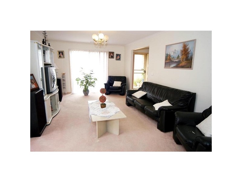 11 Pinewood Drive, Carrum Downs VIC 3201