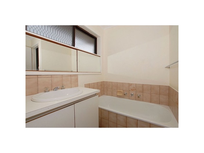 16 Tremaine Court, Carrum Downs VIC 3201