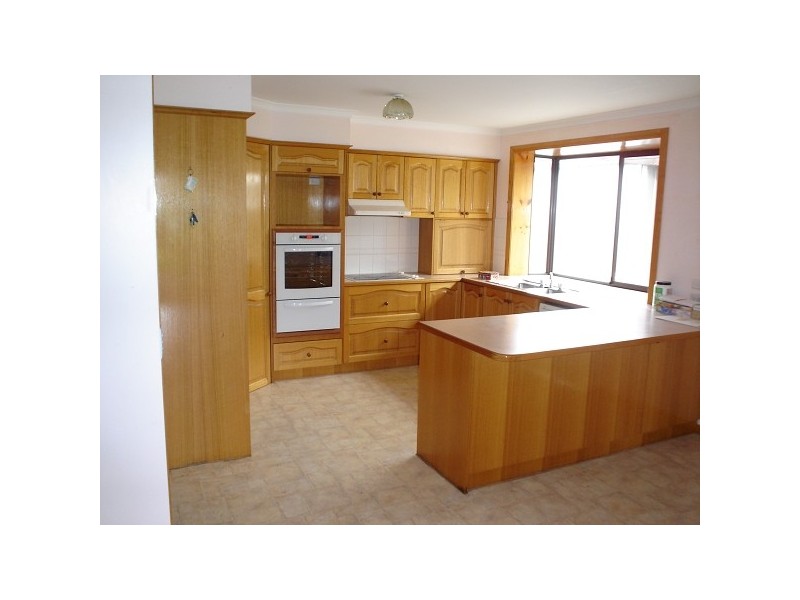 9 Lena Place, Carrum Downs VIC 3201