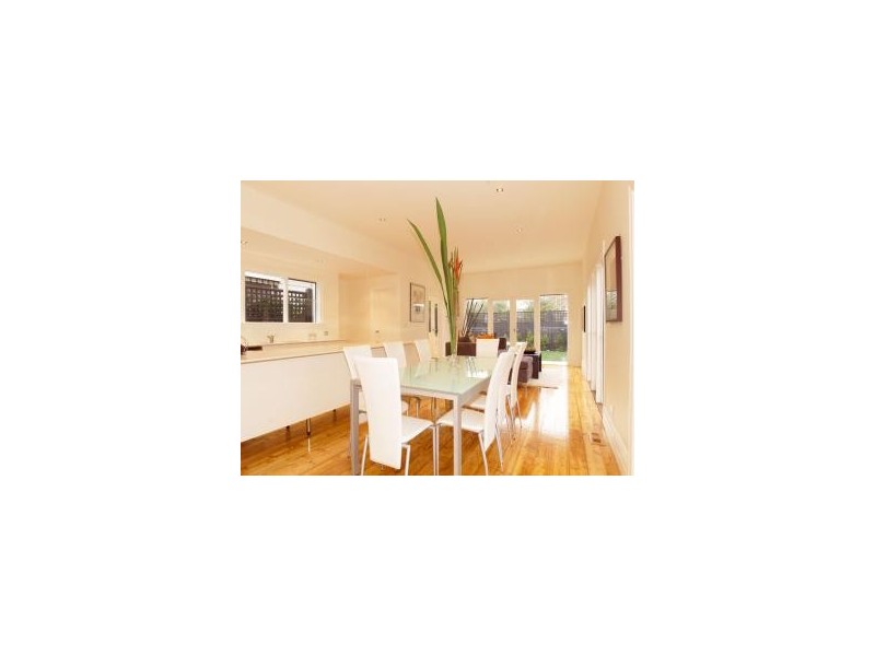 18 Willow Street, Elsternwick VIC 3185