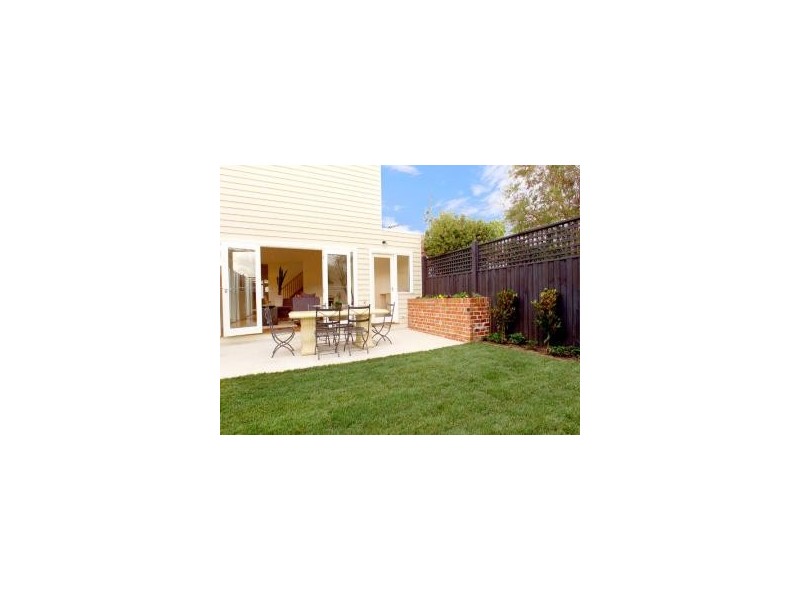 18 Willow Street, Elsternwick VIC 3185