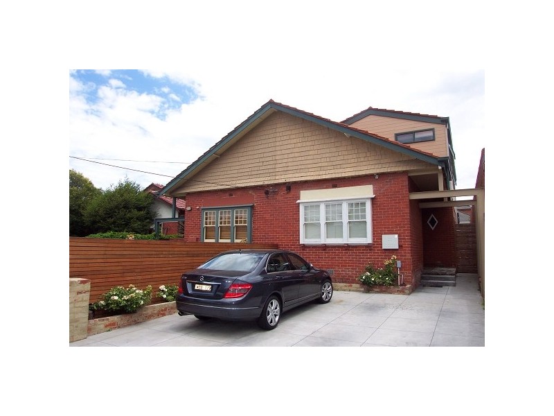 6 Elmhurst Road, Caulfield North VIC 3161