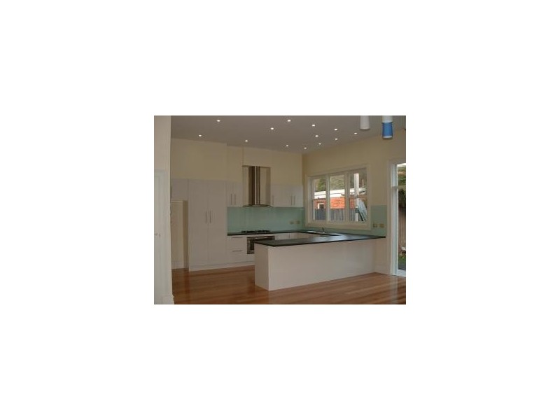 51 Dickens Street, Elwood VIC 3184