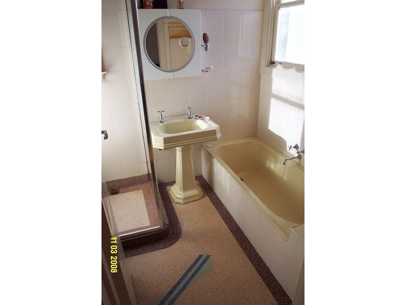 19 Lambeth Place, St Kilda VIC 3182