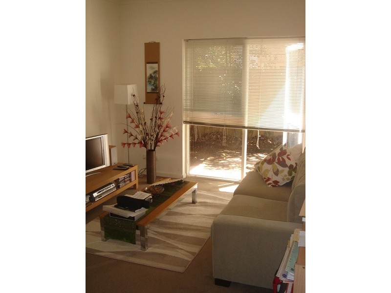 9/305 Carlisle Street, St Kilda East VIC 3183