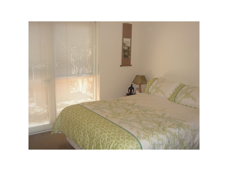 9/305 Carlisle Street, St Kilda East VIC 3183