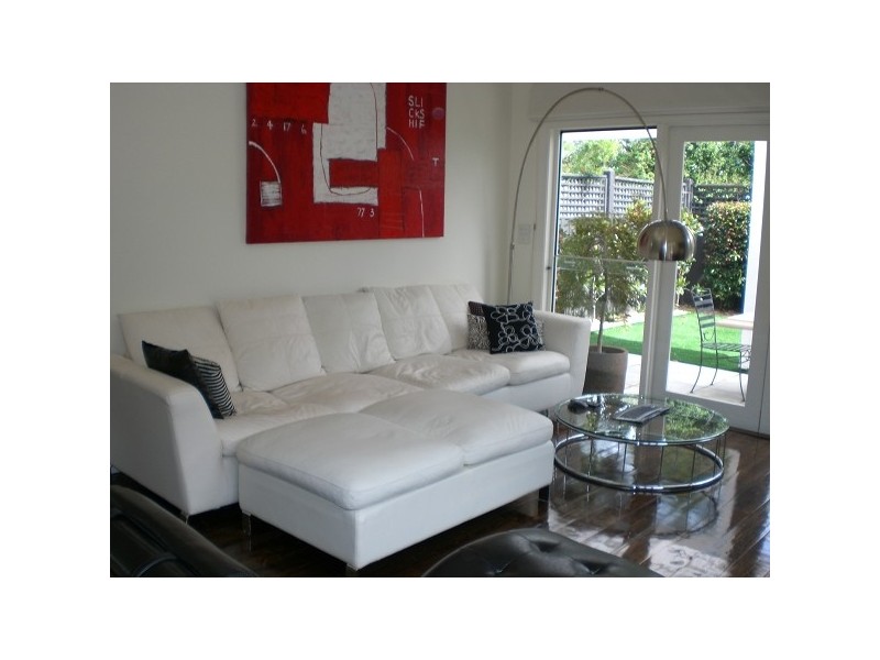 18 Willow Street, Elsternwick VIC 3185