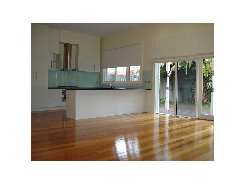 51 Dickens Street, Elwood VIC 3184