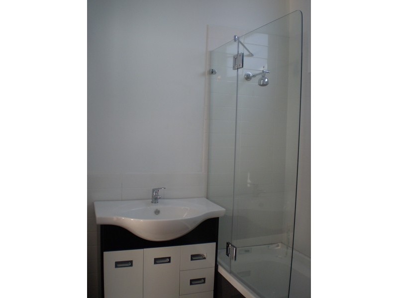 38 Grosvenor Street, St Kilda East VIC 3183