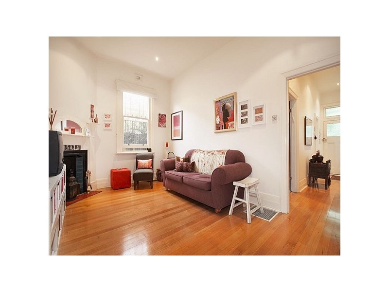 27 Ercildoune Street, Caulfield North VIC 3161