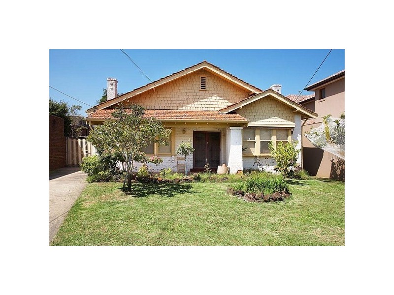 25 Halstead Street, Caulfield North VIC 3161