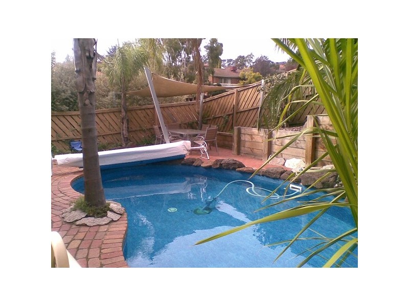 10 Templemore Drive, Templestowe VIC 3106
