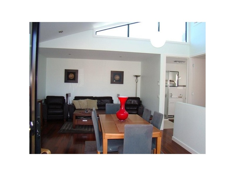 2D Bothwell Street, St Kilda East VIC 3183