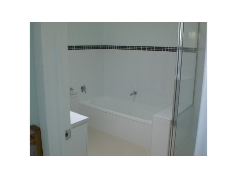 5 Nightingale Street, St Kilda East VIC 3183