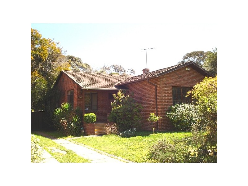 17 Bateman Street, Hampton VIC 3188