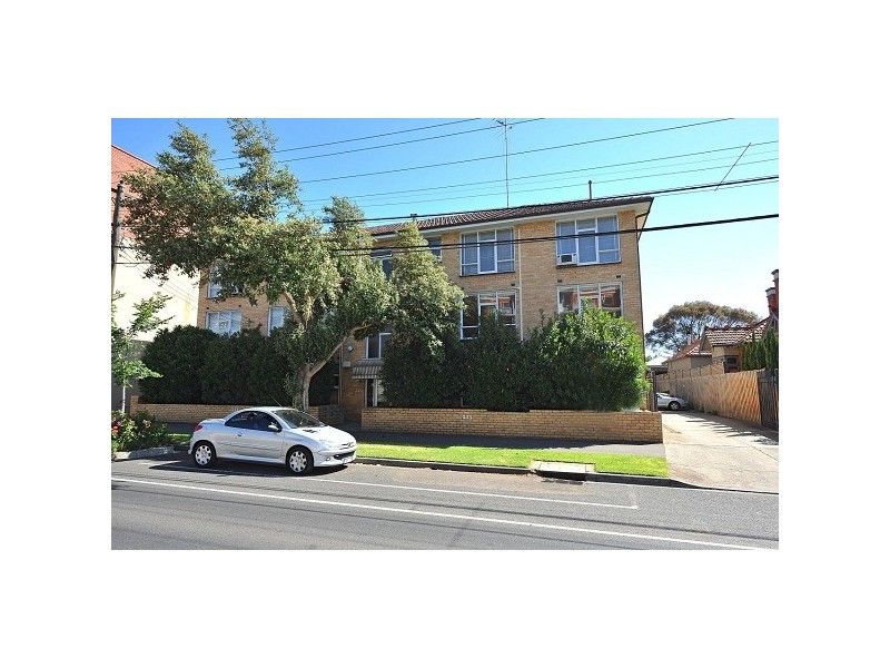 2/233 Canterbury Road, St Kilda West VIC 3182