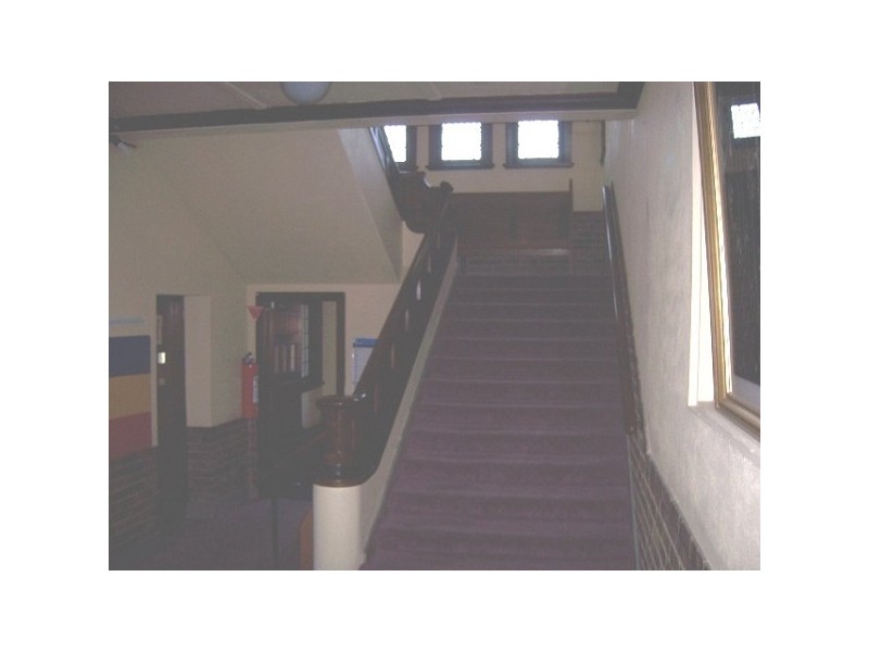 12 Ripon Grove, Elsternwick VIC 3185