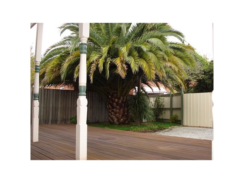 51 Dickens Street, Elwood VIC 3184