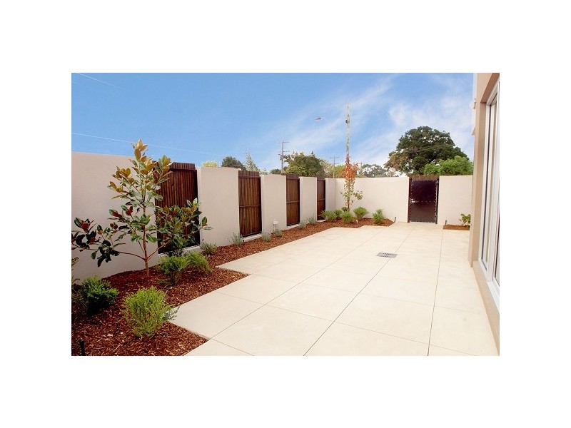 68 Dover Street, Caulfield South VIC 3162