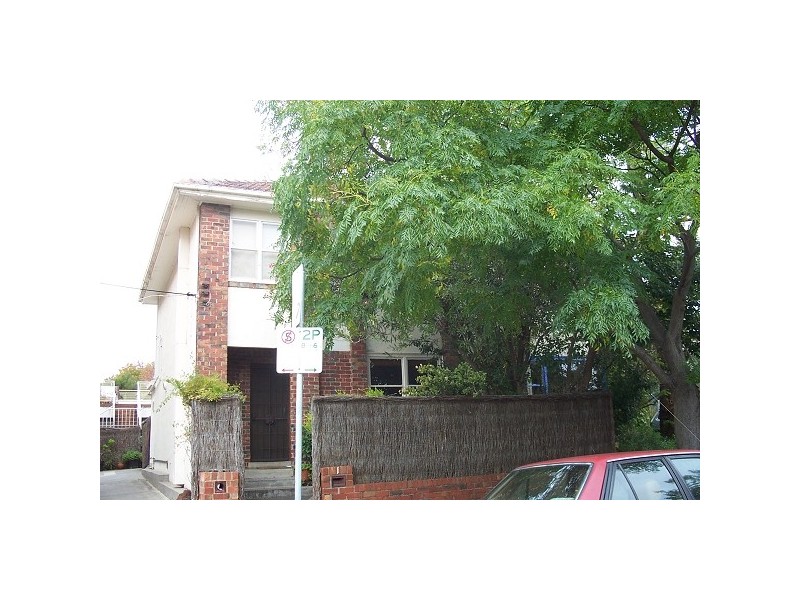 1 Goathlands Street, St Kilda East VIC 3183