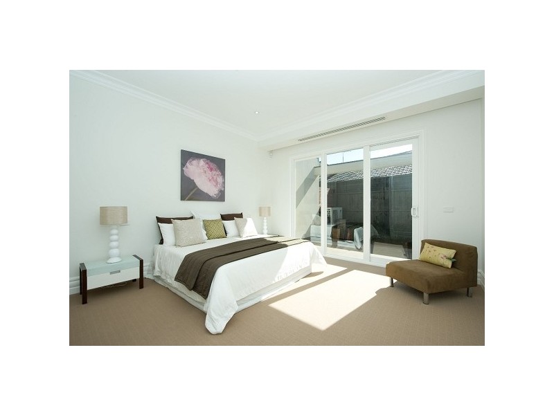 75A Bambra Road, Caulfield North VIC 3161