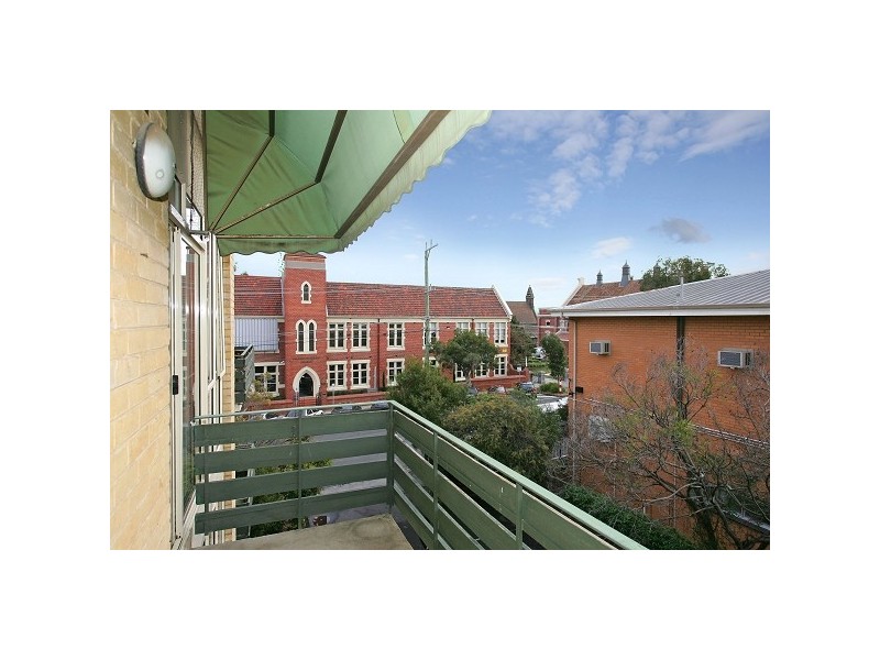 1/6 Westbury Street, St Kilda East VIC 3183