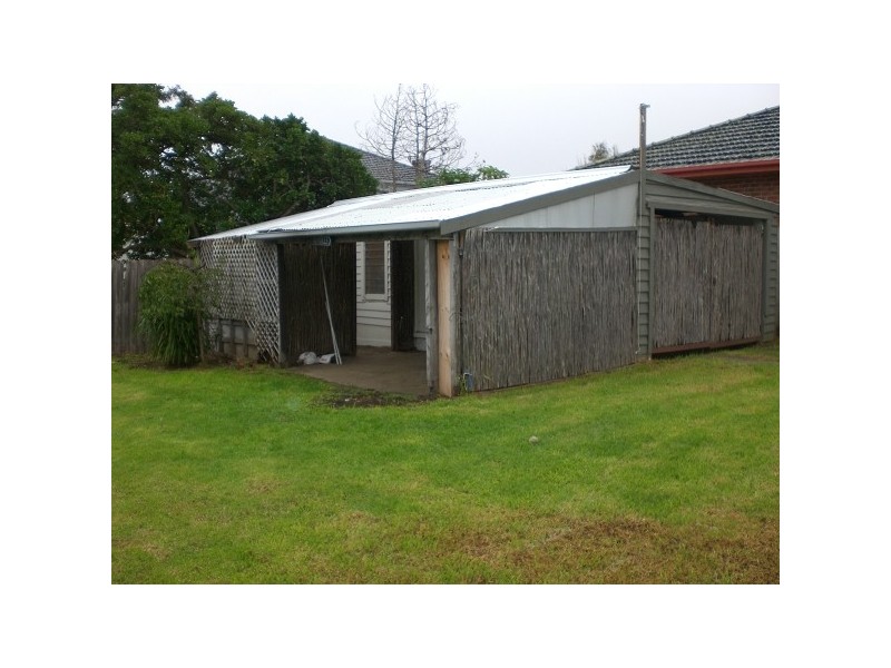 11 Currawa Street, Caulfield VIC 3162