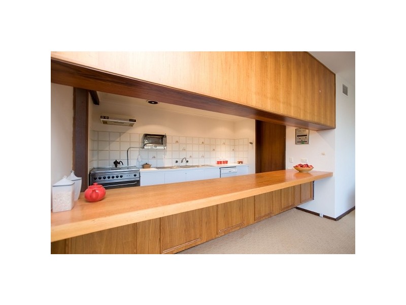 39 Talbot Avenue, St Kilda East VIC 3183