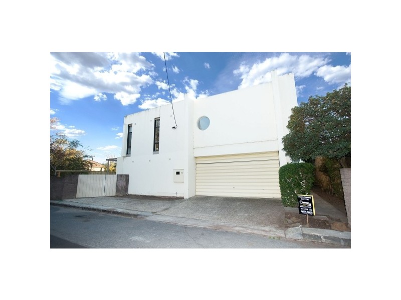 39 Talbot Avenue, St Kilda East VIC 3183