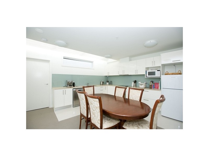 15B/79 Atherton Road, Oakleigh VIC 3166