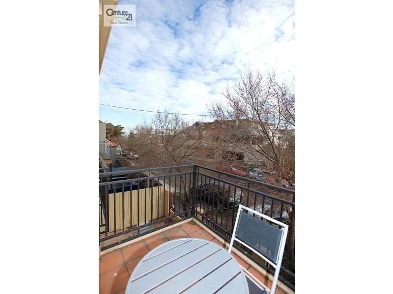 25A Thackeray Street, Elwood VIC 3184