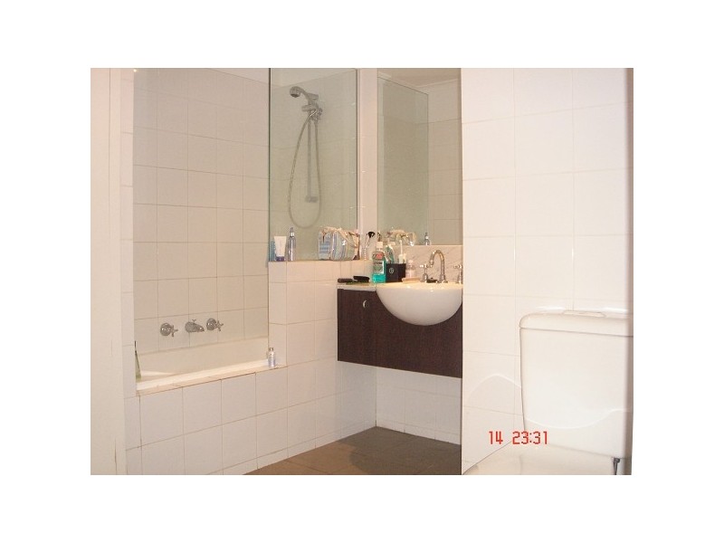 2/228 Alma Road, St Kilda East VIC 3183