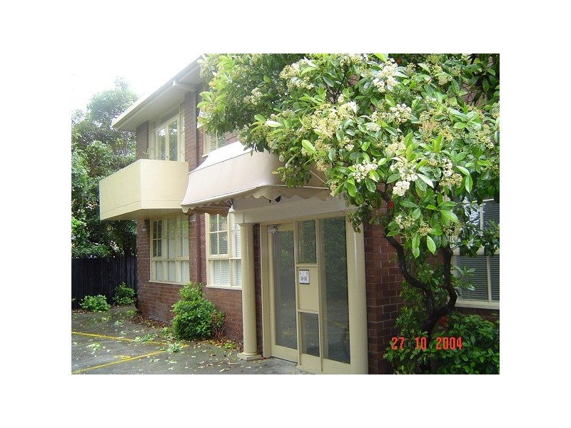 1/5 Greig Court, Elwood VIC 3184