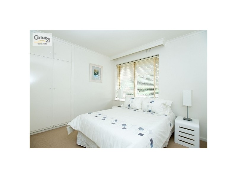 5/2B Kinross Avenue, Caulfield North VIC 3161