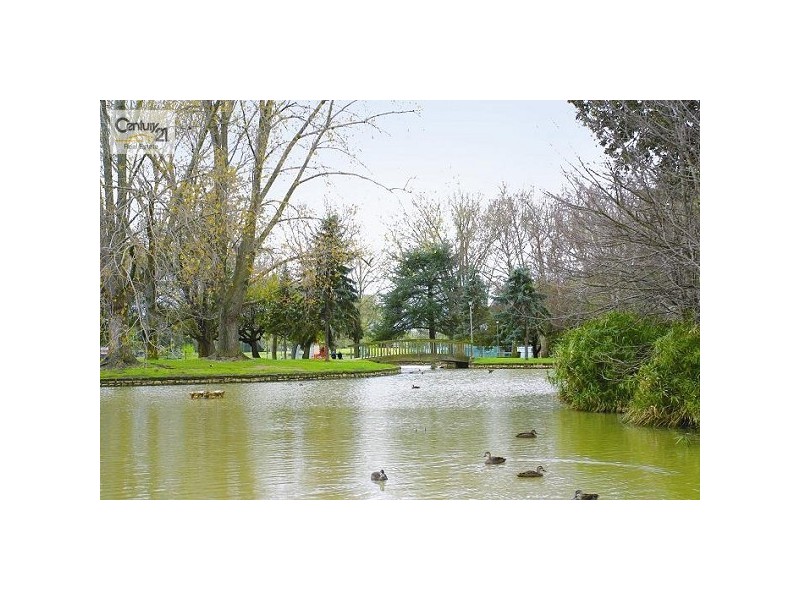 5/2B Kinross Avenue, Caulfield North VIC 3161