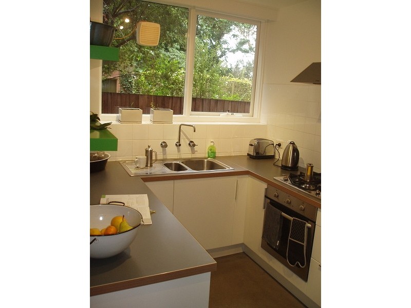 1/45 Robe Street, St Kilda VIC 3182