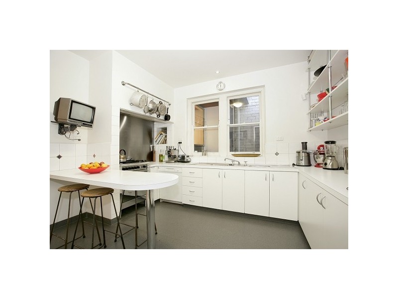 266 Barkly Street, St Kilda VIC 3182