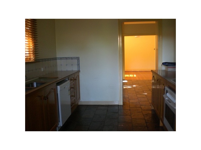 36 Crimea Street, Caulfield North VIC 3161