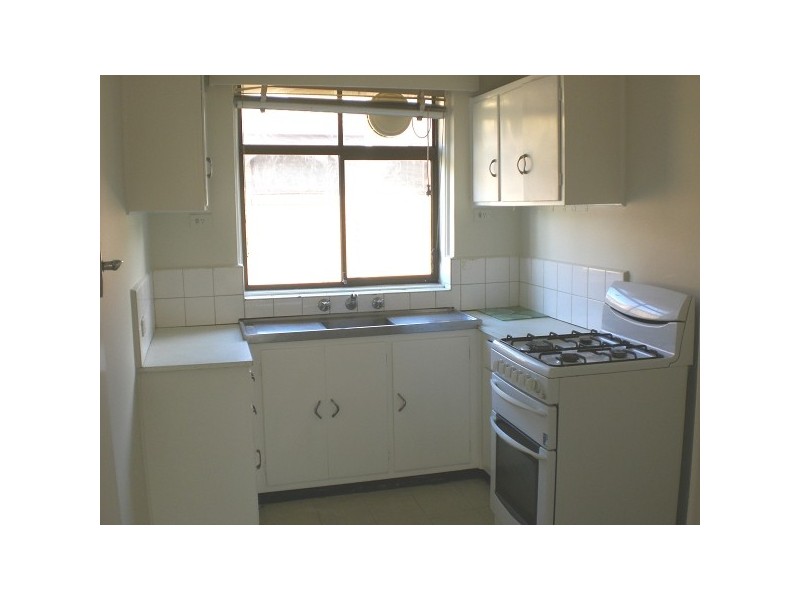 6/674 Inkerman Road, Caulfield North VIC 3161