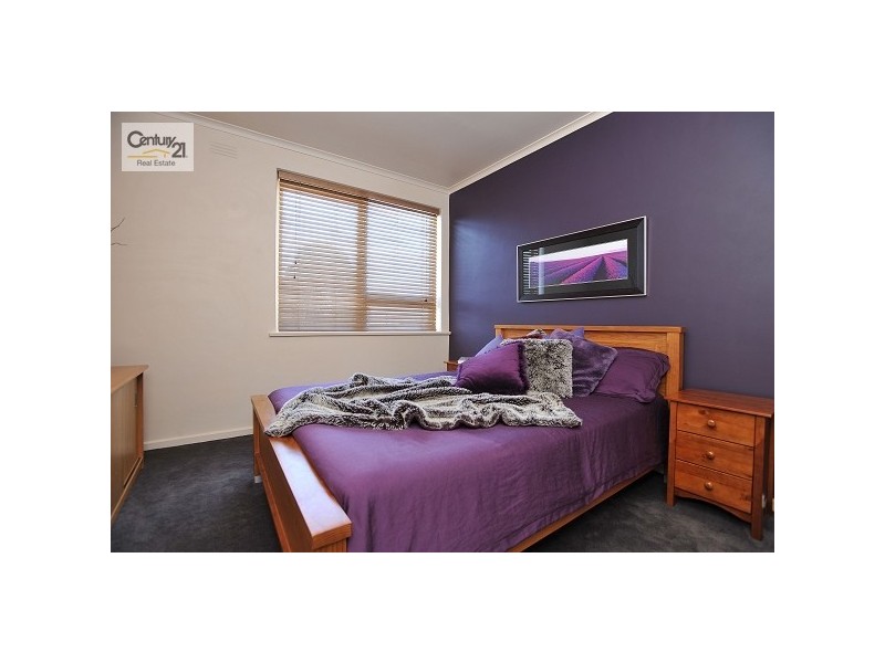 11/125 Alma Road, St Kilda East VIC 3183