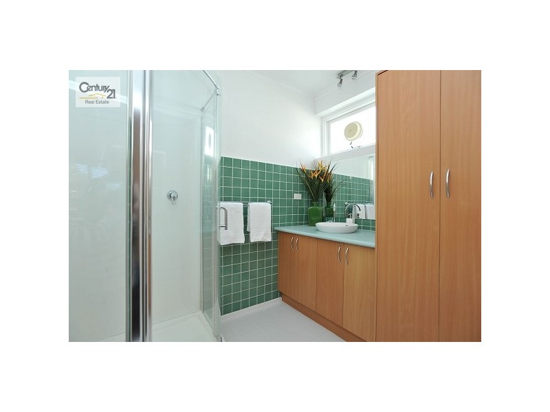 11/125 Alma Road, St Kilda East VIC 3183