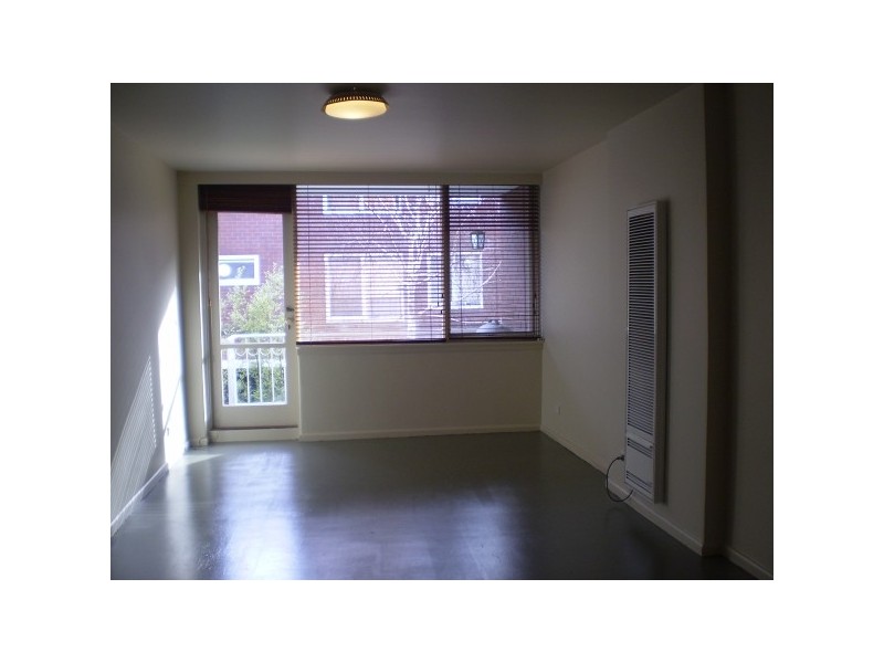 2/26 Fulton Street, St Kilda East VIC 3183