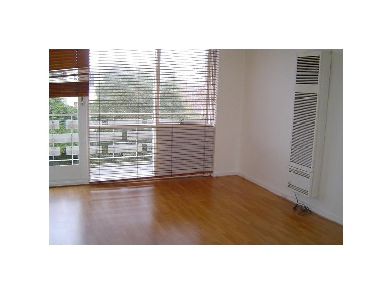 11/56 Tennyson Street, St Kilda VIC 3182